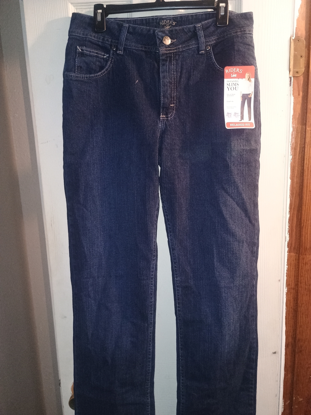 Lee Women's Relaxed Fit Dark Blue Jeans